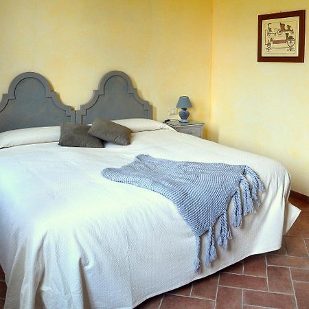 Agriturismo Borgo San Francesco Базильо Экстерьер фото